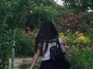 想看热闹？直达www.17，保证你大呼过瘾！