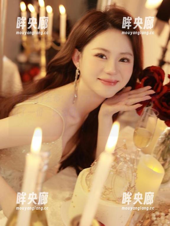 发布：51cg1.com的后台推送出了一份‘暗恋日记’，快去扒开这层纱！