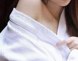 点击51今日吃瓜app，每日更新也能让你一秒飞升成‘娱界达人’！