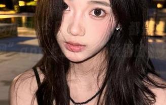 今日份的吃瓜，都是在“51吃瓜网”app上过的，不谈别的，只聊吾爱。