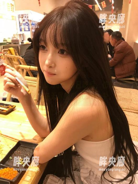 用51每日吃瓜，仿佛能永久沉浸在无尽的瓜gossip中。