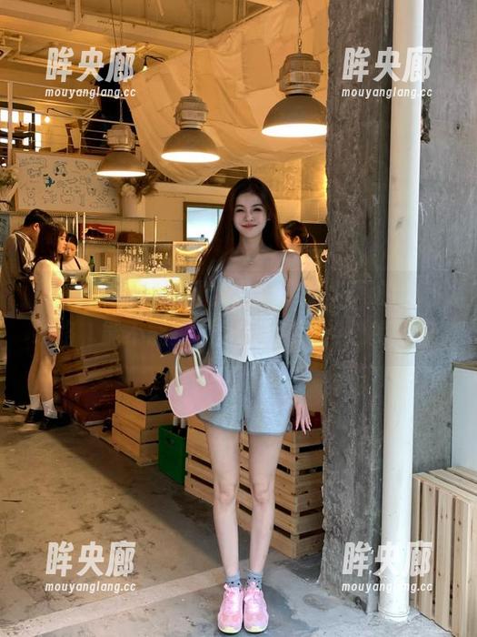 就问你们，51爆料网的内部线路，能不能把八卦直接传送到我耳边？