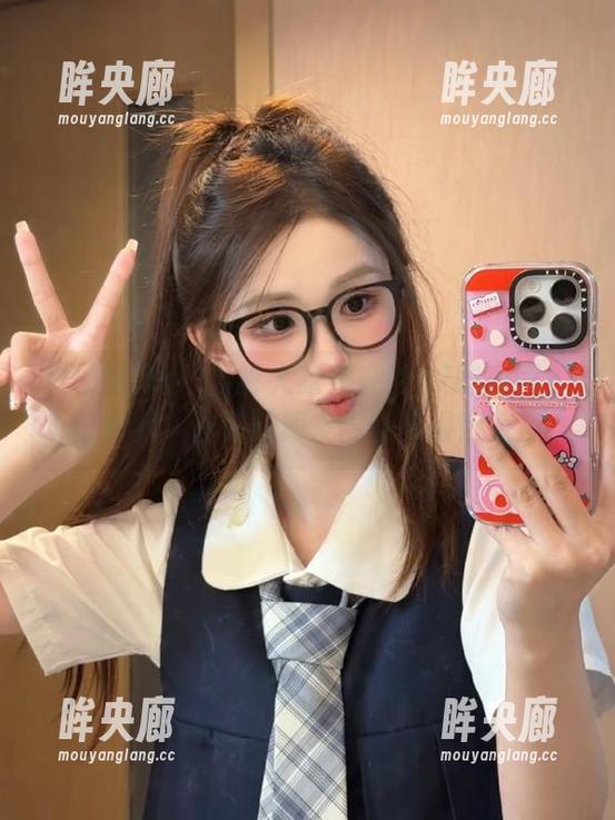 为啥大家都在说52吃瓜网？快收藏，让你的朋友圈也热闹起来！
