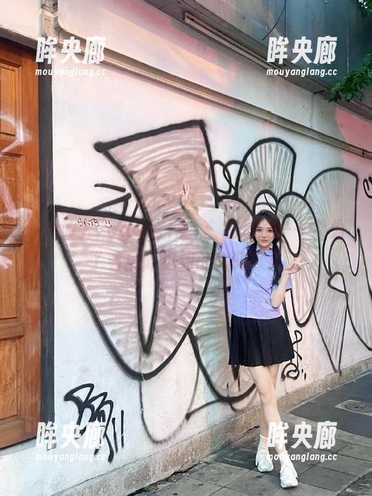 “cgw官网”：我是唯一一个为了看瓜而迟到的人吗？！