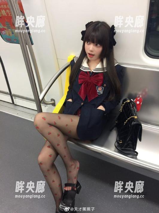 听说五1吃瓜进行了更新，瓜农们开会收瓜收得欢！