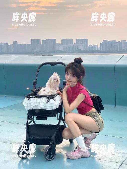 来五一吃瓜网更新，今天的瓜有点奇妙，少说这些了，先售你个好瓜。