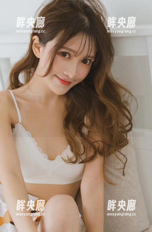 在ios安装“免费吃瓜网”，感觉我获得了一张看热闹的VIP卡，真想走进去嗑瓜子啊！