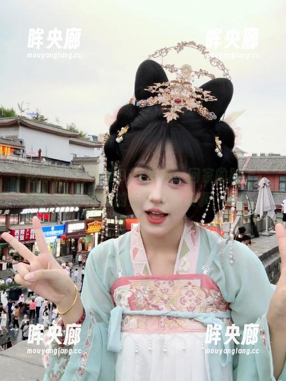 吃瓜911发布：回家的路上，突然懷念小时候的那些迷路故事，泪目。