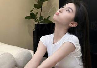 黑料入口新动态，吃瓜不打烊51带你飞！