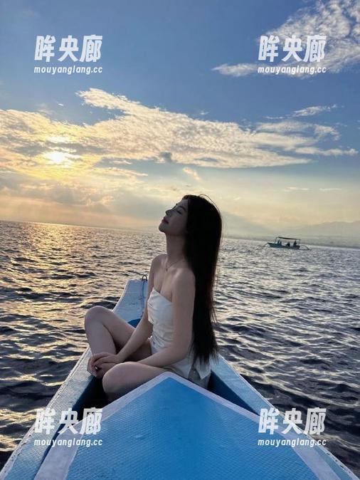 吃瓜导航 气愤!“吃瓜导航”发布的新鲜八卦,内容辣得让人直冒烟!