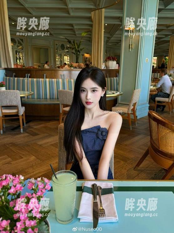 吃瓜网资源解密：明星们黑历的甜与酸，能看见底线吗？