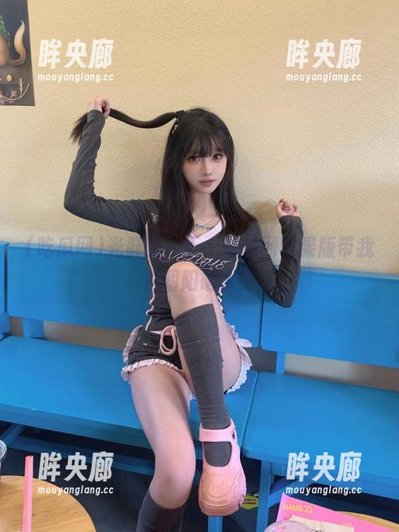 光鲜的一天，吃瓜网苹果版带我去朝阳晒太阳