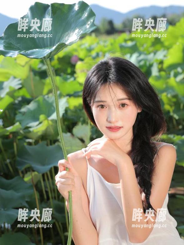 吃瓜网苹果版：大瓜不等人，快来尝尝最新品种吧！