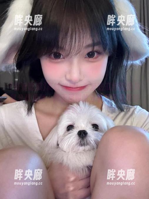 吾爱吃瓜 高能提醒!吾爱吃瓜网的爆料部分超免费,肆无忌惮的分享是不是很过瘾呢?