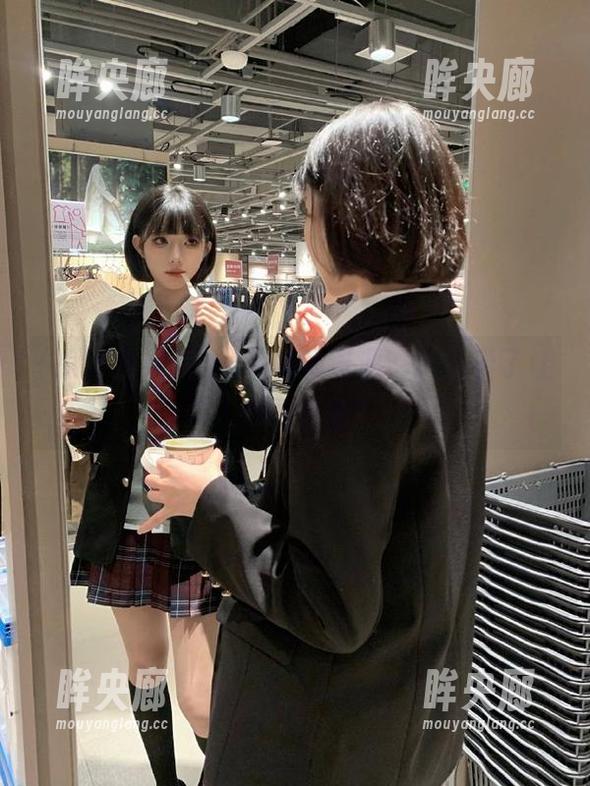 扒哥黑料新资源，怎么看了让人心情复杂？
