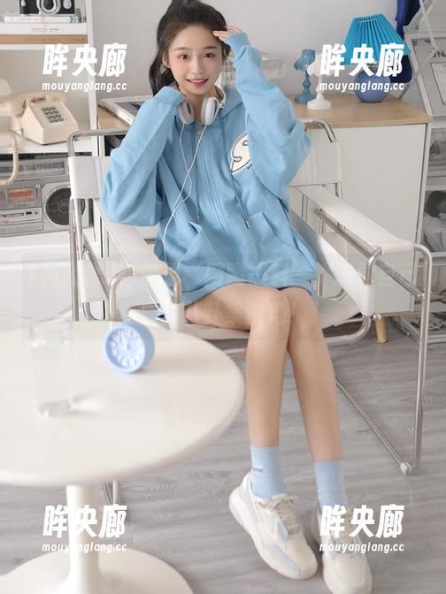 网曝黑料 登录“网曝黑料”,感觉自己成了八卦集散地!
