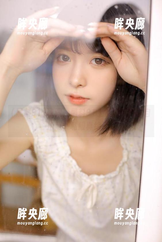 收藏，黑料91上那张奇怪的自拍照，私服真绝了...
