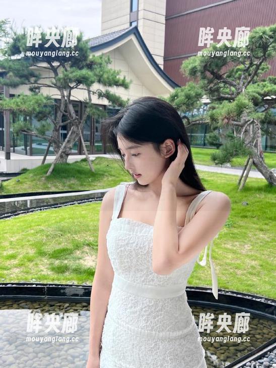 本来只想刷刷朋友圈，结果被安卓黑料不打烊夺走了整晚时间...