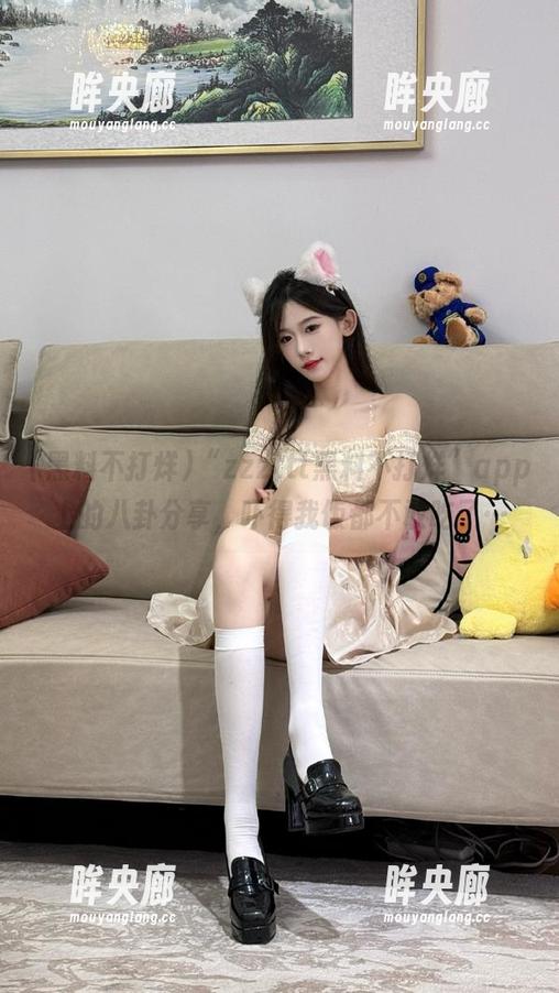 “zzzttt黑料不打烊”app上的八卦分享，吓得我饭都不敢吃了…