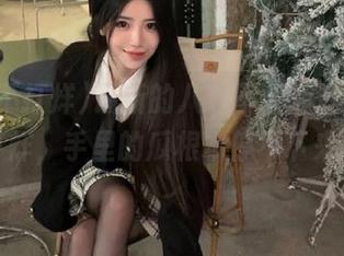 最新的八卦不断涌现，黑料不打烊，手里的瓜根本停不下来啊！
