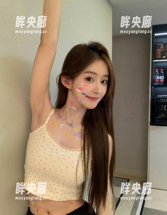 黑料不打烊 永久新址——黑料不打烊的瓜最香,快来隔着屏幕舔一舔!