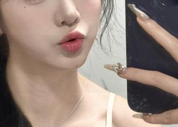 黑料不打烊，吃瓜直达，来体验下职业吃瓜人的人生吧