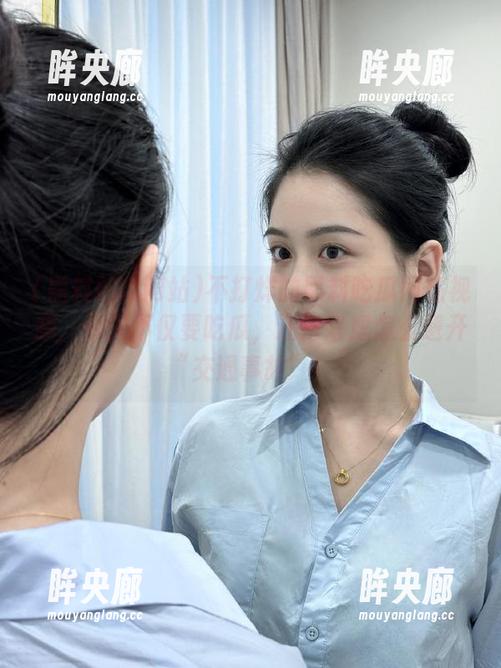 不打烊的黑料吃瓜网站视频，今天不仅要吃瓜，还得考虑怎么避开“交通事故”！