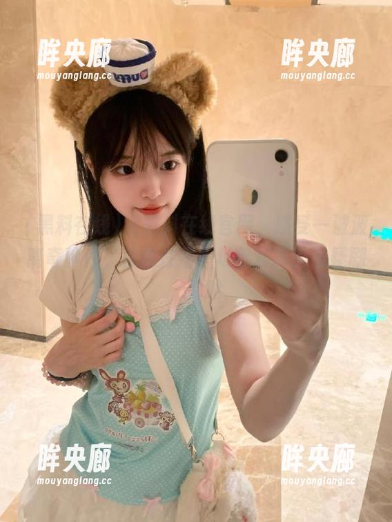 进黑料在线官网，感受一波波离奇事件，就像在看一场低预算的悬疑剧，哈哈