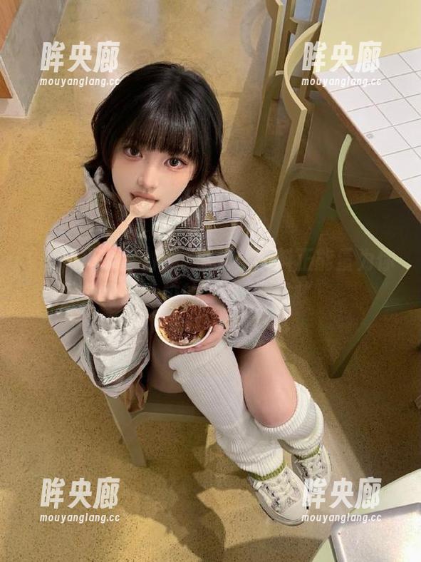 黑料正能量 网址更新,黑料正能量为你呈现学校的“疯狂时刻”