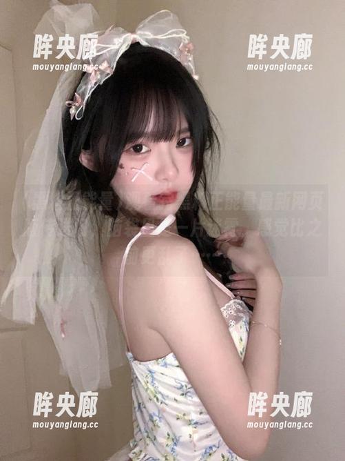 观看完黑料正能量最新网页版传送门，脑袋里是一片迷雾，感觉比之前更乱了……