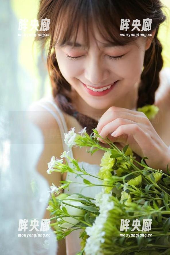 黑料社正能量登录中，期待那些不太正经的内容！