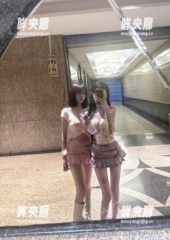 黑社料发布的新下载选项，这是要把我逗乐到不行吗？