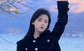 从此提升你的八卦水平，别忘了在“黑网料”上收藏你的私房大片！